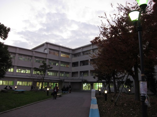 全学教育棟