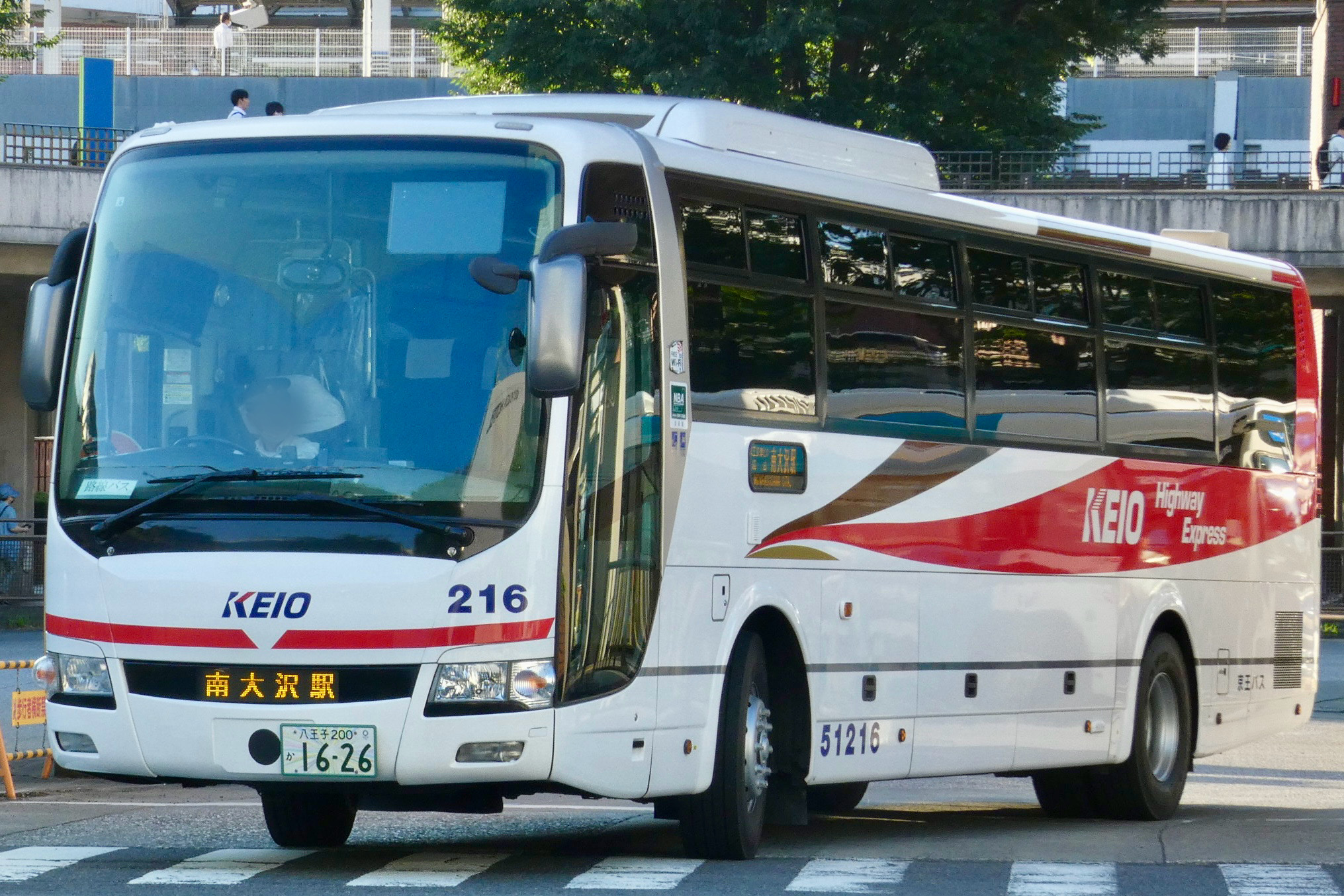 LEOPOLD とかなちゅうバス 1280px-KL-