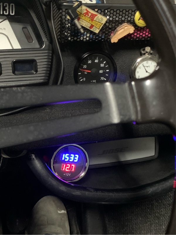 激安デジタルタコメーター＆電圧計は如何に - fiat500