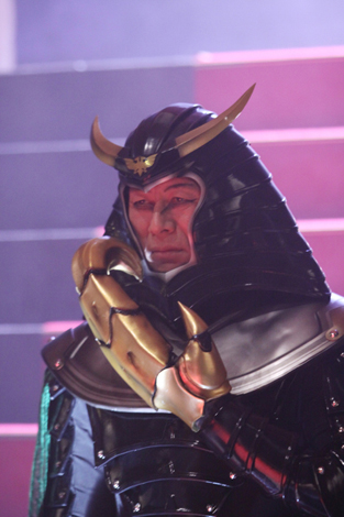 仮面ライダー　怪人　ガラガランダ ガラガランダ | 仮面ライダー図鑑 | 東映