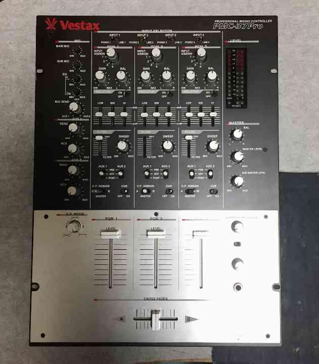 NEW限定品】 Vestax PMC-37 PRO ミキシング コントローラー z4