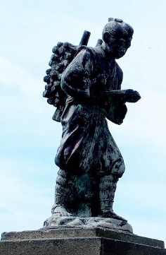 青森県 - 全国の二宮金次郎像（二宮尊徳像） | 二宮金次郎像（二宮尊徳