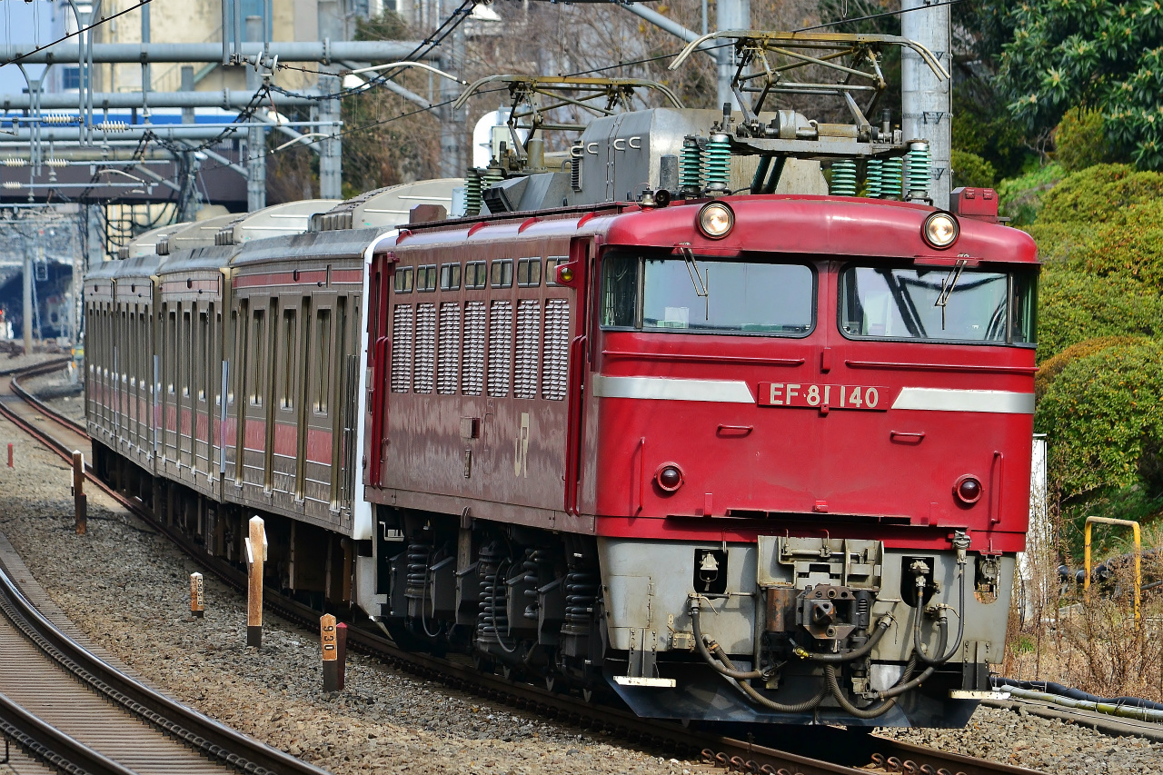 長岡車両センター・EF81形電気機関車 - rapid_trains @ ウィキ