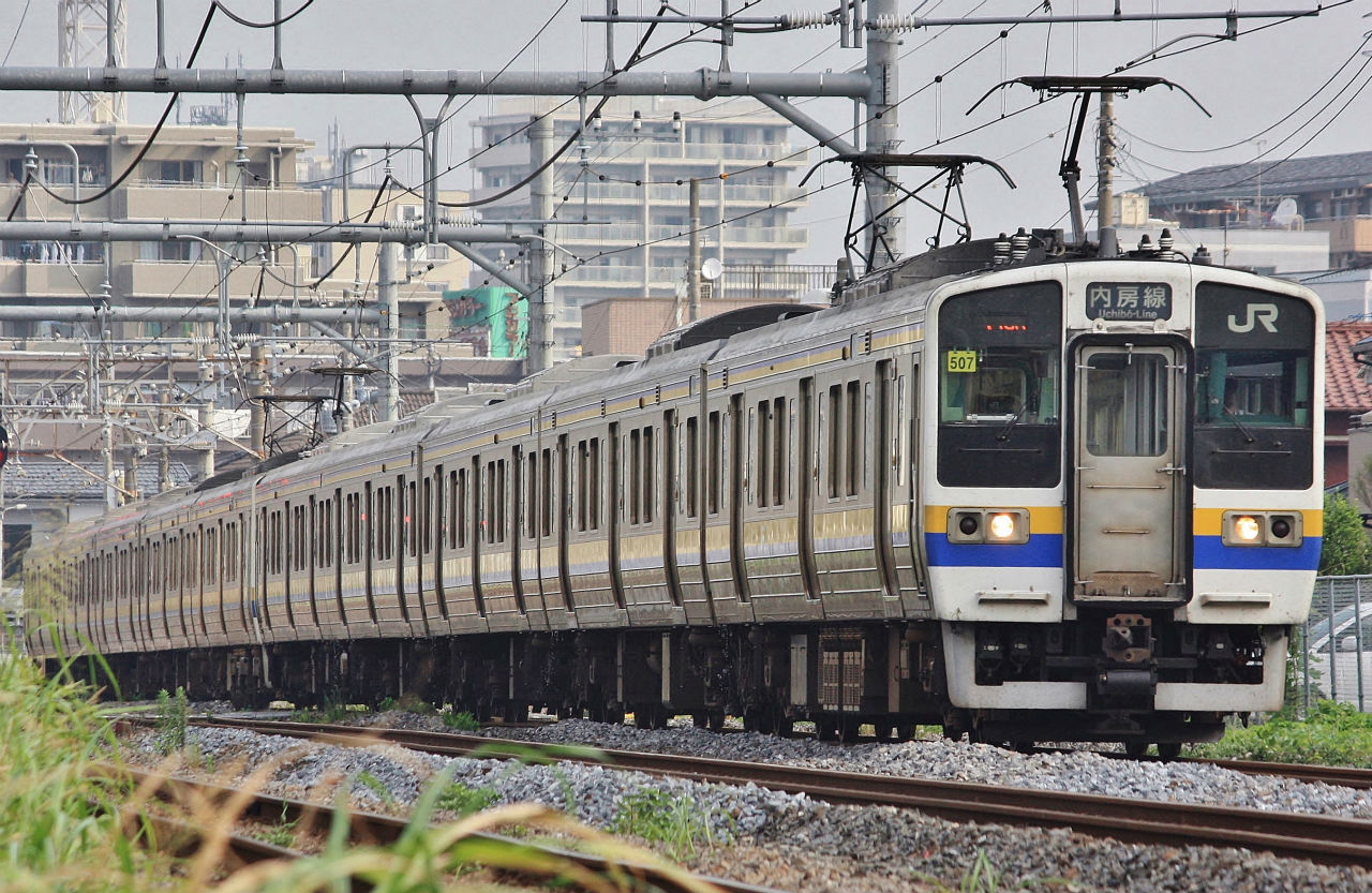 ２１１系幕張車側面方向幕 - 鉄道